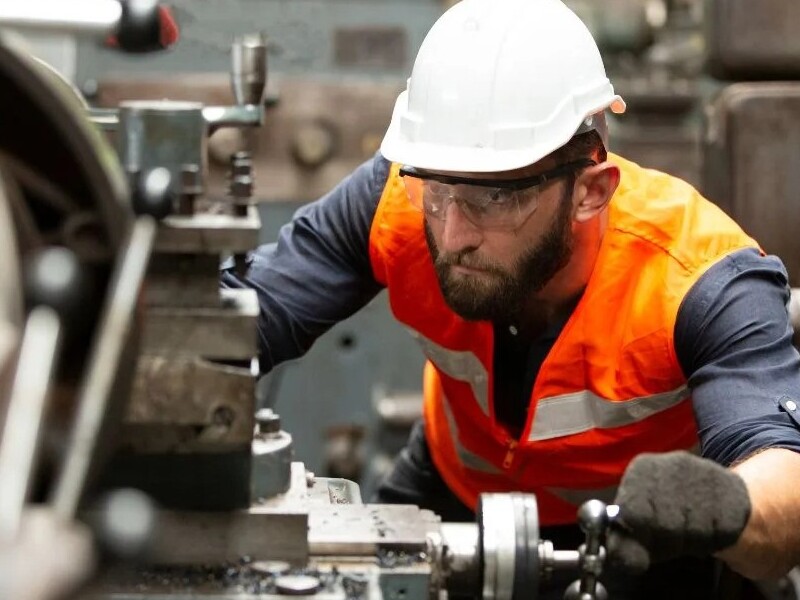 نقش مهندسی ساخت در افزایش قابلیت اطمینان سیستم